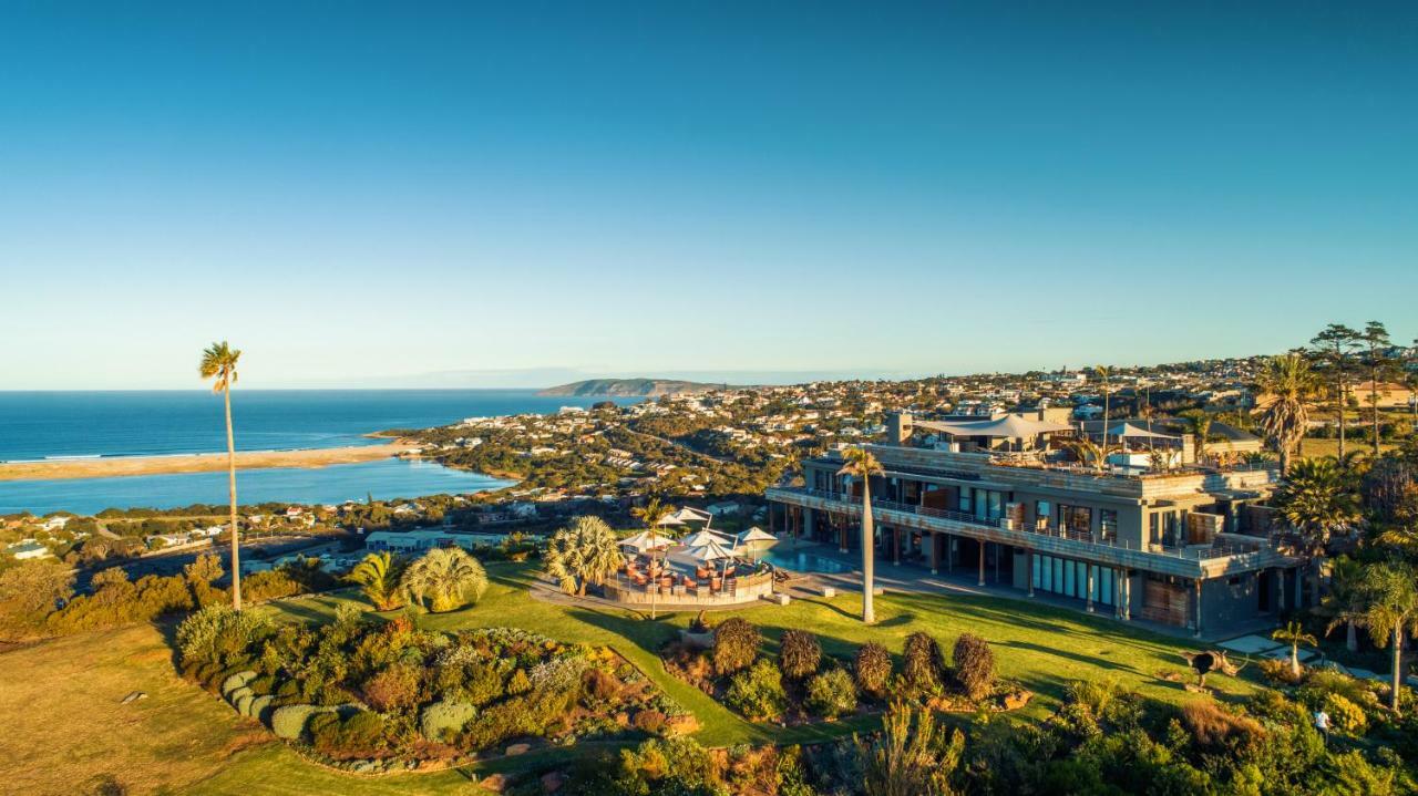 Sky Villa Boutique Hotel By Raw Africa Collection Plettenberg Bay Exterior foto Aerial view of the resort
